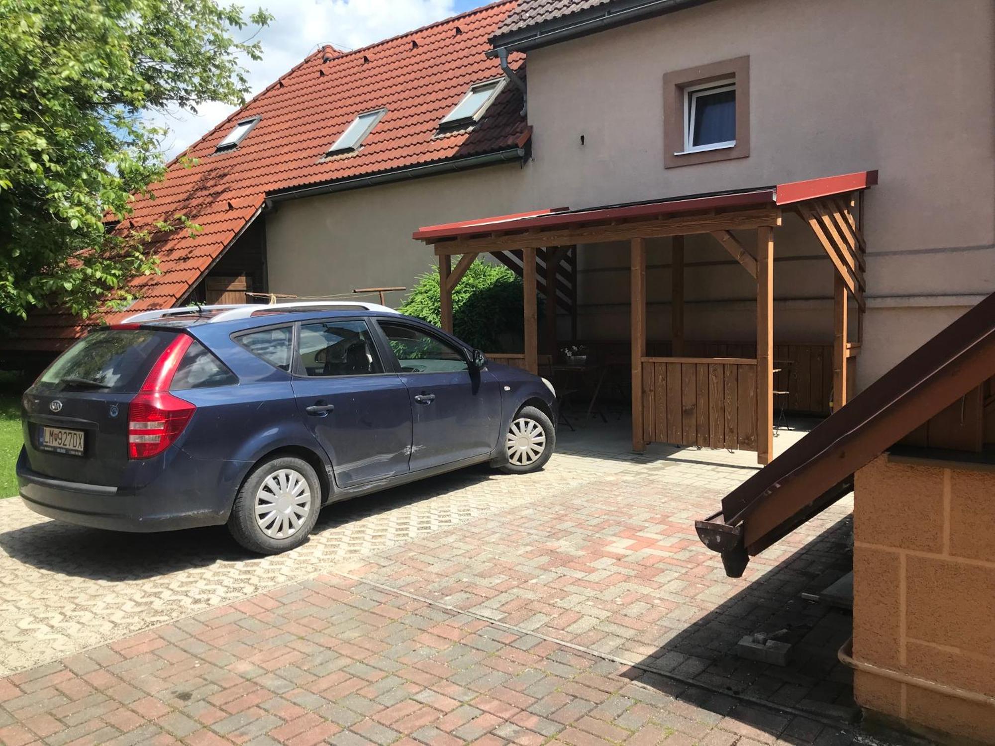 Privat Mini 307 Apartment Besenova Exterior photo